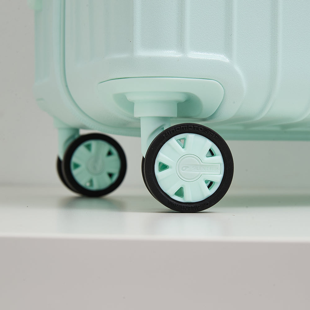 Lovetour light green luggage silent run swivel wheel detail
